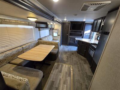 2019 Palomino Puma 31-BHSS   - Photo 18 - Liberty, TX 77575