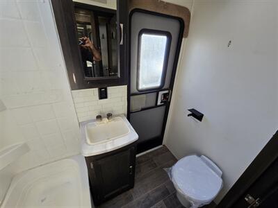 2019 Palomino Puma 31-BHSS   - Photo 19 - Liberty, TX 77575