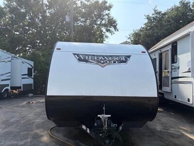 2021 Forest River Wildwood 282QBXL   - Photo 10 - Liberty, TX 77575