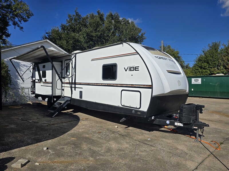 2019 Forest River Vibe 31 BH  
