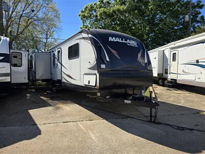 2017 Heartland Mallard M325   - Photo 10 - Liberty, TX 77575