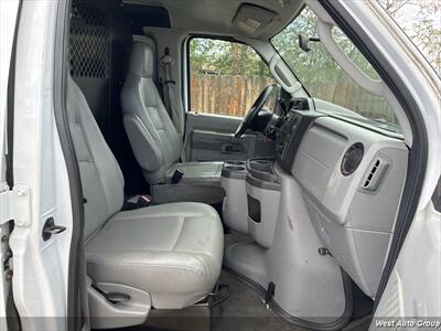 2014 Ford E-Series Chassis E-250   - Photo 10 - Santa Fe, NM 87507