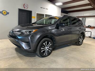 2016 Toyota RAV4 LE  