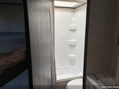 2022 Jayco Jay Flight SLK - Photo 13 - Santa Fe, NM 87507