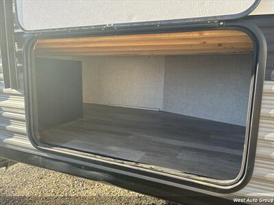 2022 Jayco Jay Flight SLK - Photo 17 - Santa Fe, NM 87507