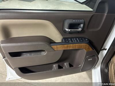 2017 GMC Sierra 1500 SLT   - Photo 21 - Santa Fe, NM 87507