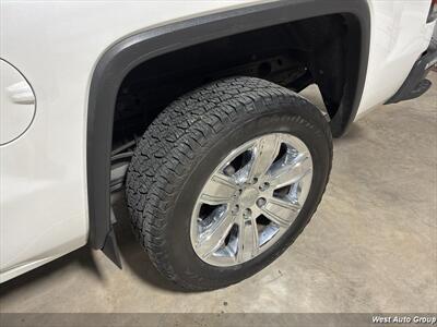 2017 GMC Sierra 1500 SLT   - Photo 10 - Santa Fe, NM 87507