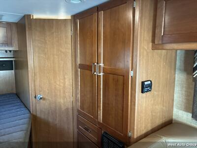 2019 Winnebago Minnie Winnie 22R   - Photo 15 - Santa Fe, NM 87507
