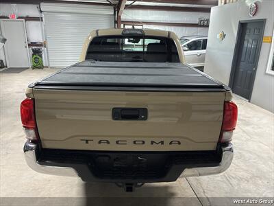 2018 Toyota Tacoma TRD Off-Road - Photo 7 - Santa Fe, NM 87507