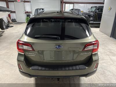 2015 Subaru Outback 2.5i Limited - Photo 8 - Santa Fe, NM 87507