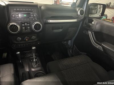2012 Jeep Wrangler Unlimited Sahara - Photo 16 - Santa Fe, NM 87507