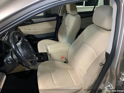 2018 Subaru Outback 2.5i Premium   - Photo 8 - Santa Fe, NM 87507