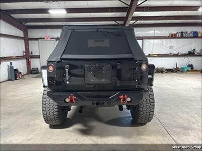 2011 Jeep Wrangler Rubicon - Photo 8 - Santa Fe, NM 87507