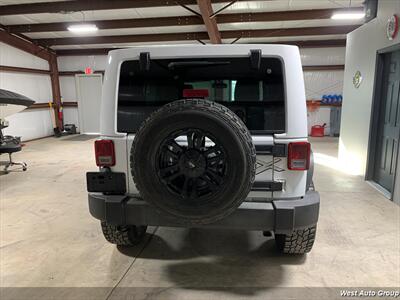 2015 Jeep Wrangler Unlimited X   - Photo 7 - Santa Fe, NM 87507