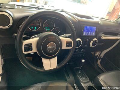 2015 Jeep Wrangler Unlimited X   - Photo 17 - Santa Fe, NM 87507