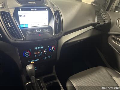 2017 Ford Escape SE   - Photo 17 - Santa Fe, NM 87507