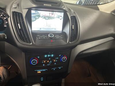 2017 Ford Escape SE   - Photo 16 - Santa Fe, NM 87507