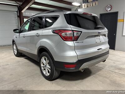 2017 Ford Escape SE   - Photo 5 - Santa Fe, NM 87507