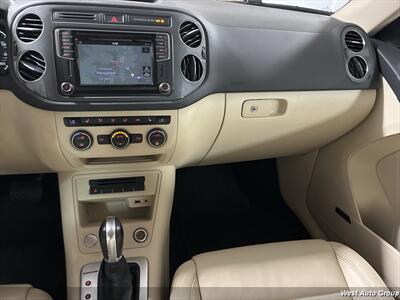 2016 Volkswagen Tiguan 2.0T SEL 4Motion - Photo 16 - Santa Fe, NM 87507