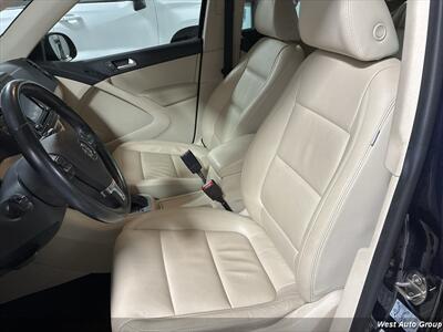 2016 Volkswagen Tiguan 2.0T SEL 4Motion - Photo 9 - Santa Fe, NM 87507