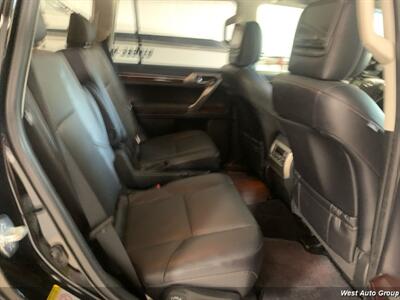 2017 Lexus GX 460   - Photo 14 - Santa Fe, NM 87507