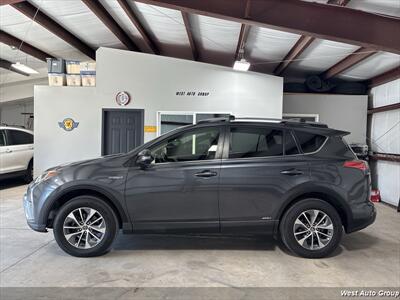 2018 Toyota RAV4 Hybrid XLE   - Photo 2 - Santa Fe, NM 87507