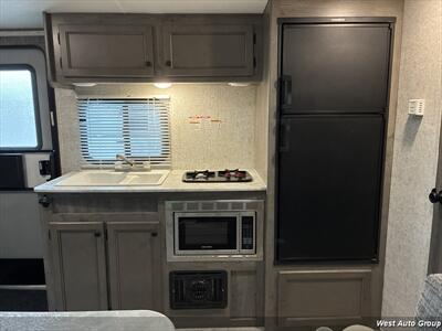2020 Coachmen Apex Nano 203 RBK - Photo 16 - Santa Fe, NM 87507
