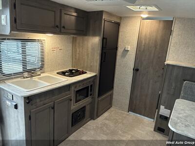 2020 Coachmen Apex Nano 203 RBK - Photo 17 - Santa Fe, NM 87507