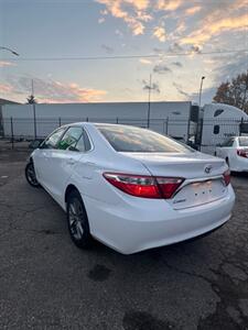 2017 Toyota Camry LE   - Photo 5 - Detroit, MI 48212