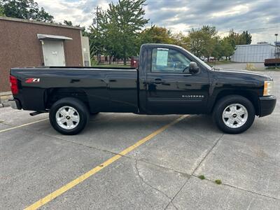 2011 Chevrolet Silverado 1500 LT   - Photo 2 - Winchester, VA 22601