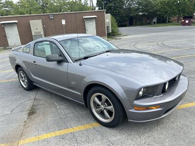 2006 Ford Mustang GT Deluxe   - Photo 1 - Winchester, VA 22601