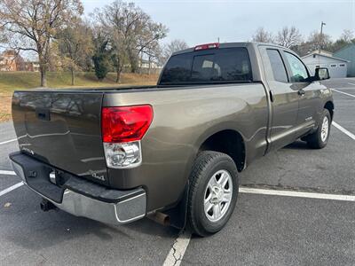 2009 Toyota Tundra SR5 - Photo 4 - Winchester, VA 22601