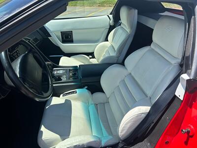 1993 Chevrolet Corvette   - Photo 9 - Winchester, VA 22601