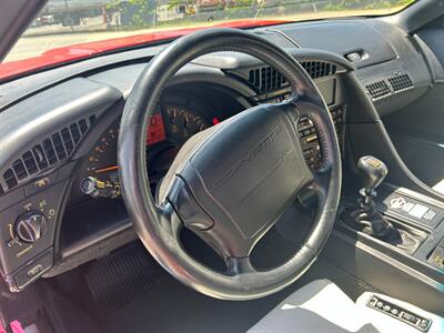 1993 Chevrolet Corvette   - Photo 13 - Winchester, VA 22601