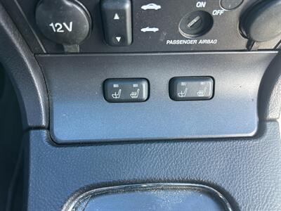2004 Ford Thunderbird Deluxe   - Photo 14 - Winchester, VA 22601