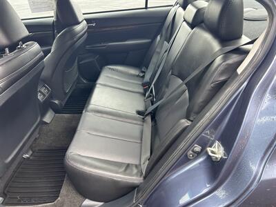 2013 Subaru Legacy 3.6R Limited   - Photo 11 - Winchester, VA 22601