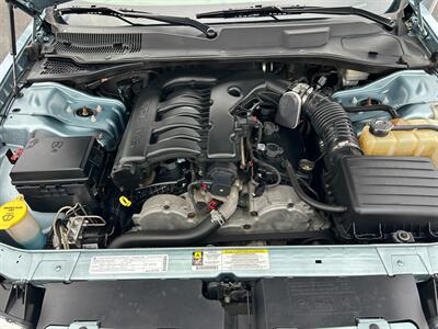 2009 Chrysler 300 Touring   - Photo 20 - Winchester, VA 22601