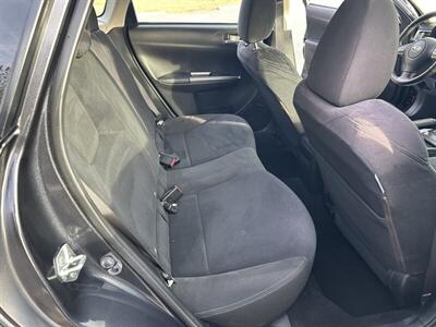 2011 Subaru Impreza 2.5i Premium   - Photo 12 - Winchester, VA 22601