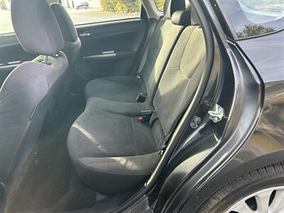 2011 Subaru Impreza 2.5i Premium   - Photo 10 - Winchester, VA 22601