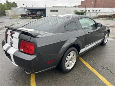 2007 Ford Mustang GT Deluxe   - Photo 2 - Winchester, VA 22601