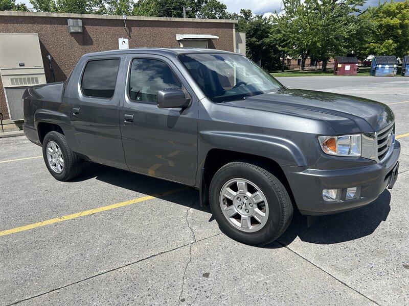 2012 Honda Ridgeline RTS - Photo 1 - Winchester, VA 22601