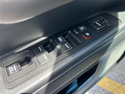 2012 Honda Ridgeline RTS   - Photo 13 - Winchester, VA 22601