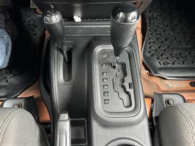 2011 Jeep Wrangler Unlimited Sport   - Photo 16 - Winchester, VA 22601