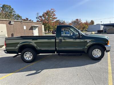 1999 Ford F-250 Super Duty XL   - Photo 4 - Winchester, VA 22601