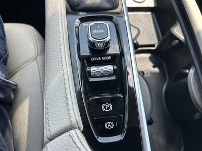 2017 Volvo XC90 T6 Momentum   - Photo 16 - Winchester, VA 22601