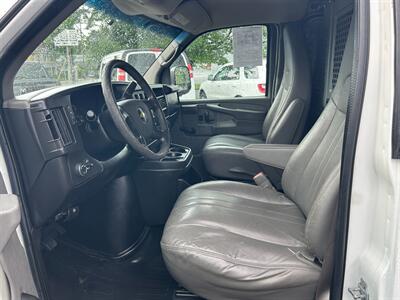 2013 Chevrolet Express 2500   - Photo 9 - Winchester, VA 22601