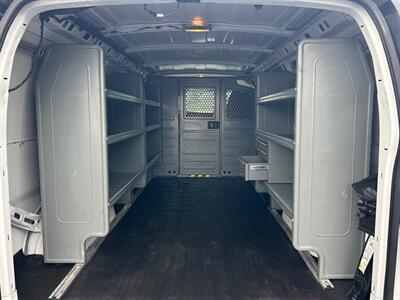 2013 Chevrolet Express 2500   - Photo 10 - Winchester, VA 22601