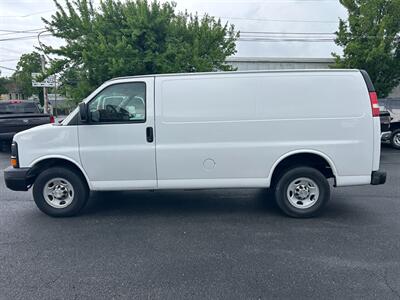 2013 Chevrolet Express 2500   - Photo 6 - Winchester, VA 22601