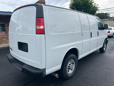 2013 Chevrolet Express 2500   - Photo 3 - Winchester, VA 22601
