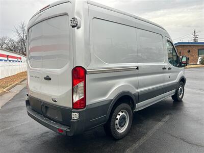 2015 Ford Transit 250   - Photo 3 - Winchester, VA 22601